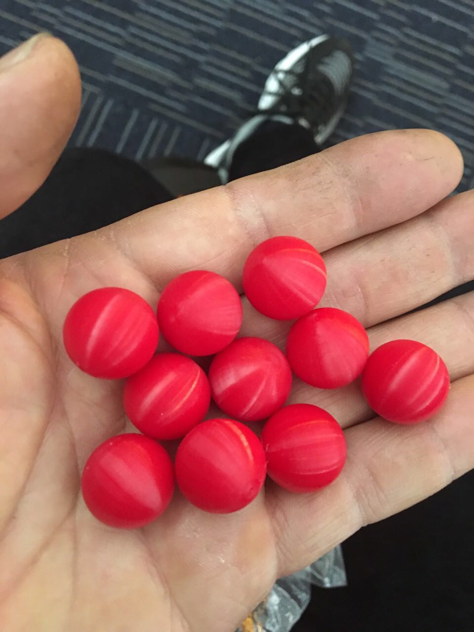 �����ܷ��