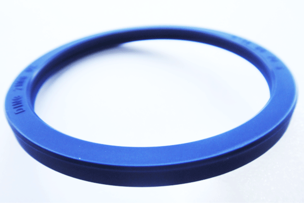 �����ܷ��