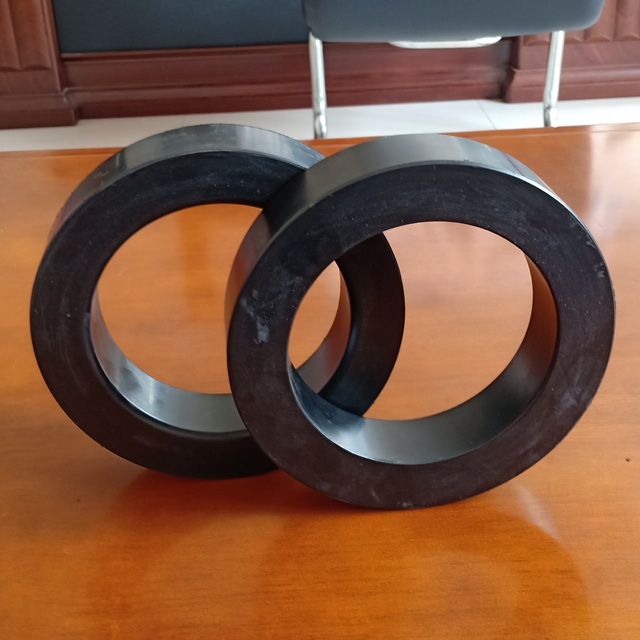 �����ܷ��